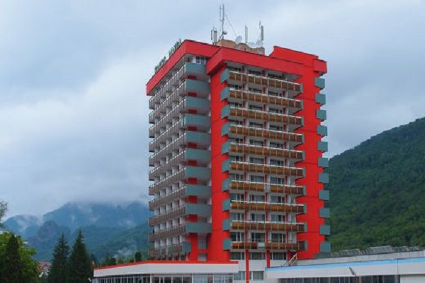 Hotel Cozia Calimanesti