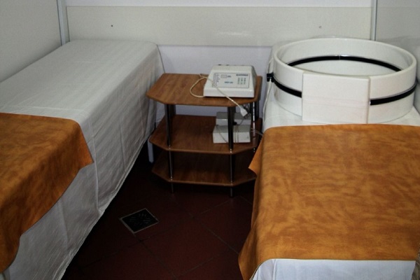 hotel central baile olanesti