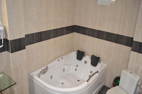 hotel diana baile herculane