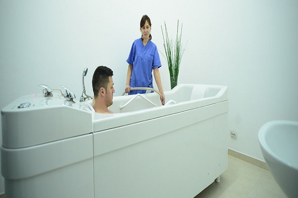 hotel diana baile herculane