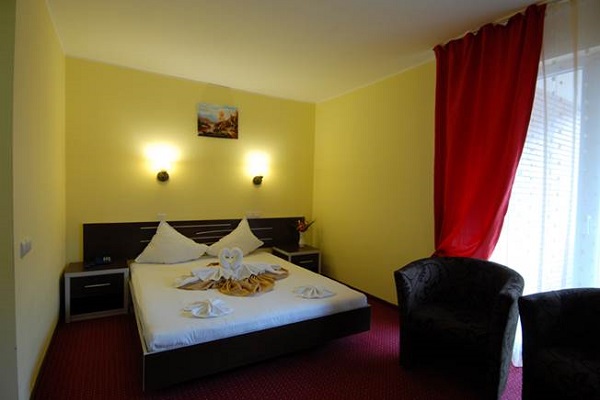 hotel diana baile herculane