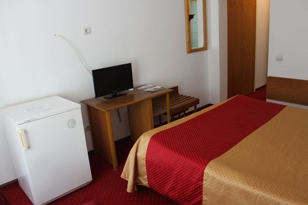 hotel oltul climanesti caciulata