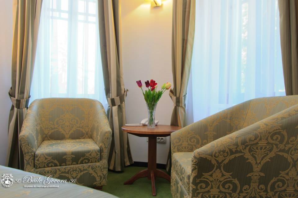 BAILE GOVORA HOTEL PALACE 3 si 4 STELE